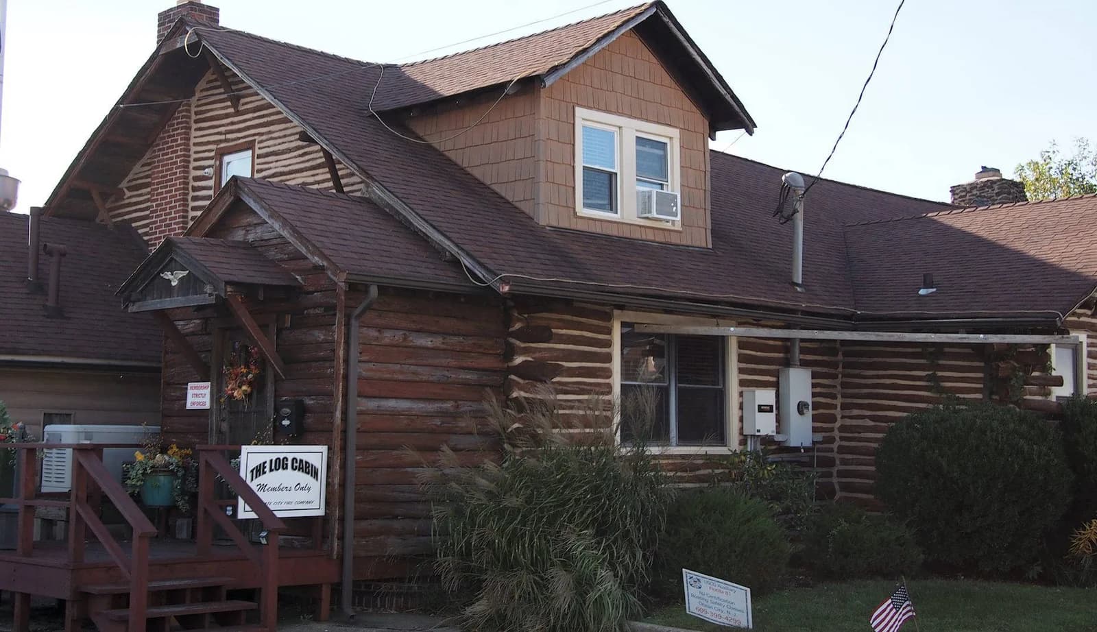 Margate City Log Cabin